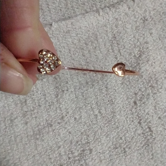 Copper heart 💜 ❤️ crystal 🔮 cuff bracelet - Picture 1 of 3